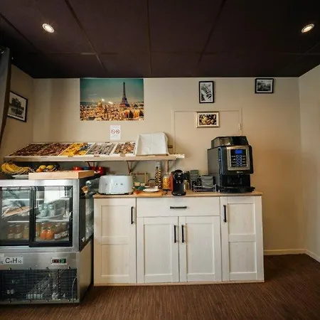 Hotel Brit Privilege - La Des Arts Lisieux