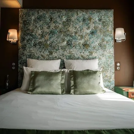 Brit Privilege - La Des Arts Hotel Lisieux