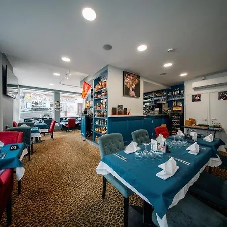 Hotel Brit Privilege - La Des Arts Lisieux