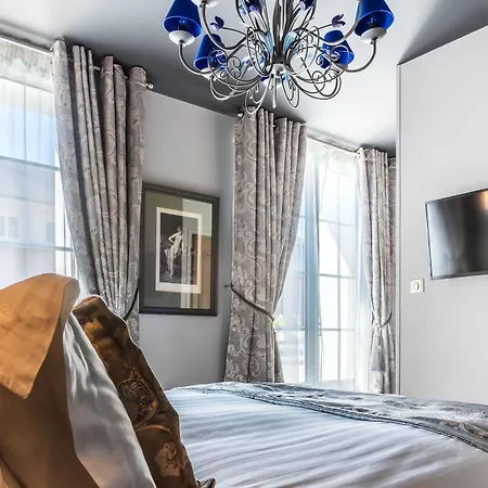 Hotel Brit Privilege - La Des Arts Lisieux