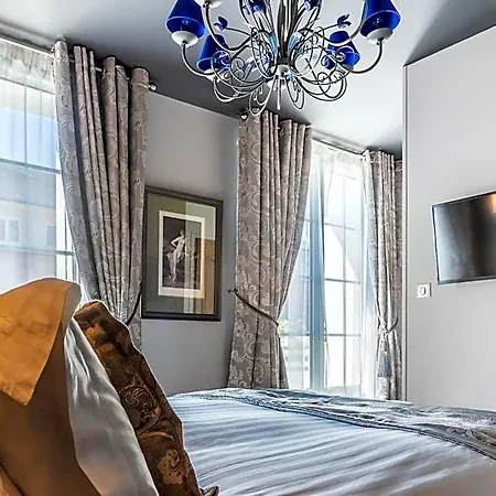 Hotel Brit Privilege - La Des Arts Lisieux