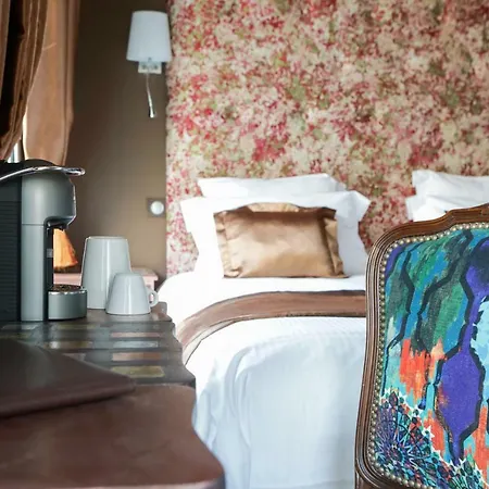 Hotel Brit Privilege - La Des Arts 4*