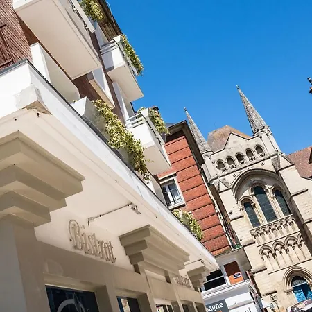 Hotel Brit Privilege - La Des Arts Lisieux