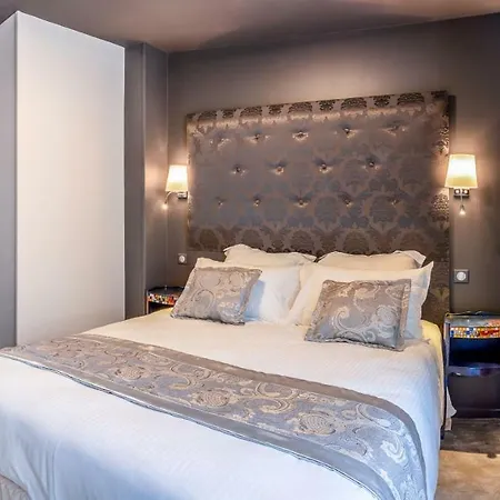 Brit Privilege - La Des Arts Hotel Lisieux