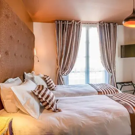 Hotel Brit Privilege - La Des Arts 4*