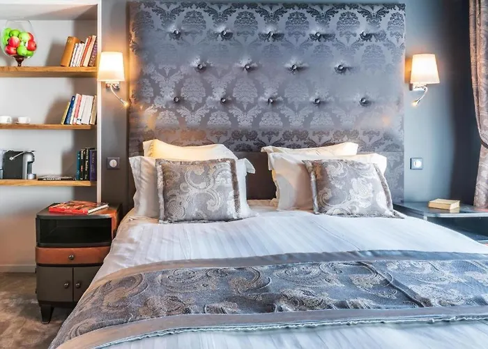 Hotell Brit Privilege - La Des Arts Lisieux