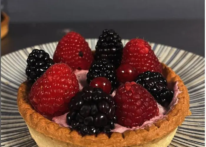 Hotell Brit Privilege - La Des Arts 4*