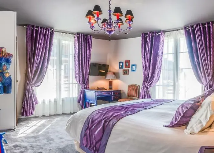 Hotell Brit Privilege - La Des Arts 4*