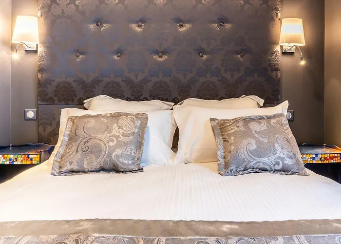 Hotell Brit Privilege - La Des Arts